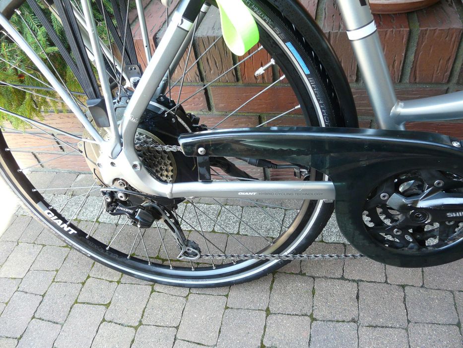 Rower elektryczny GIANT Aspiro Hybrid 28"/55 L, Deore, Niderland