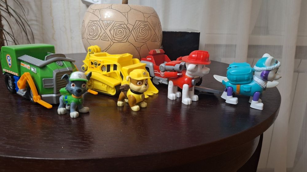 Щенячий патруль зума, рокі...