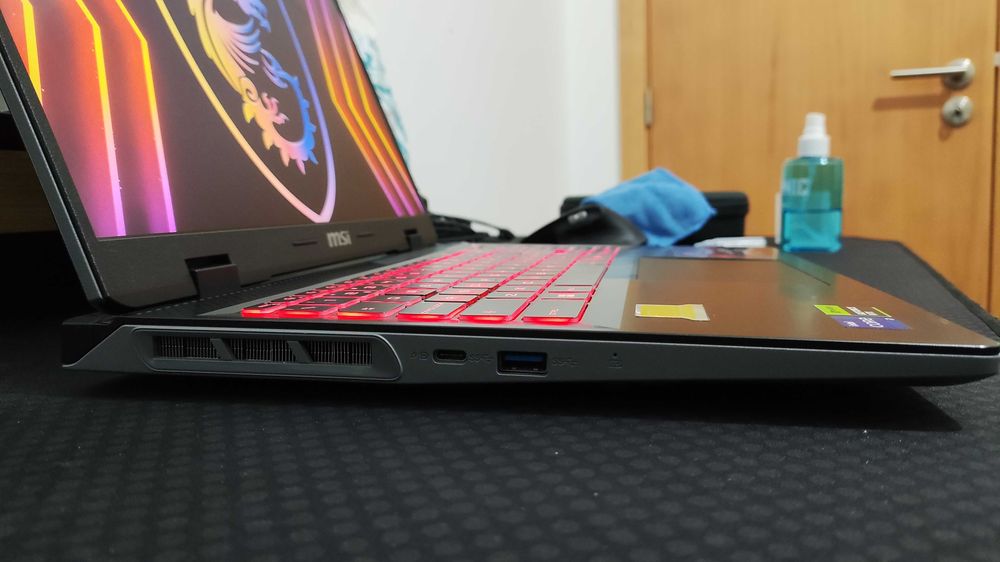 MSI Sword 16" - i7 14700HX