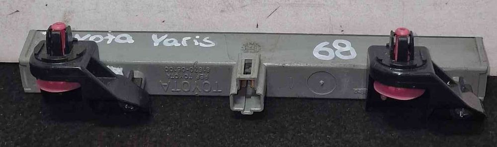 Luz Stop Adicional / 3º Stop 8157005100 - TOYOTA YARIS