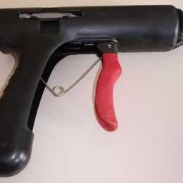 Aparafusadora manual com força de aperto/desaperto