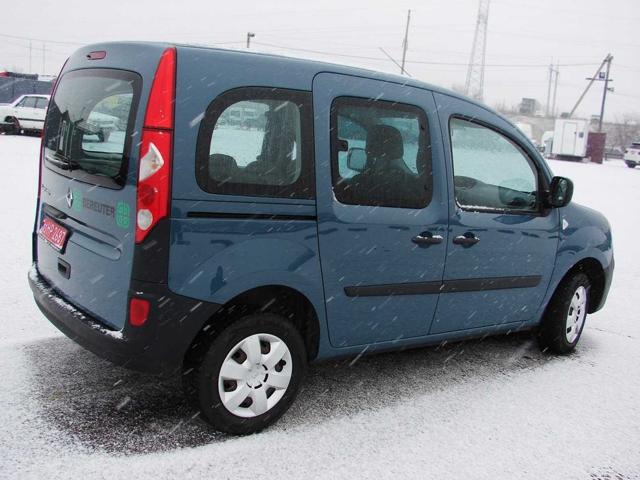 Заводской пассажир Renault Kangoo 2009 год (1,6 бензин)
