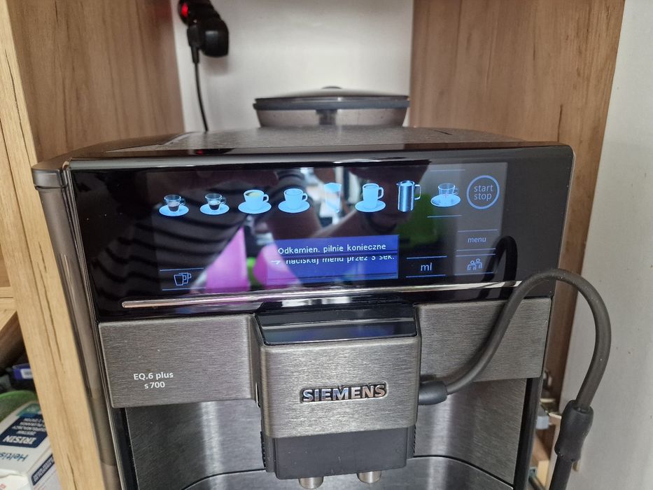 Express do kawy Siemens EQ6 seria 700