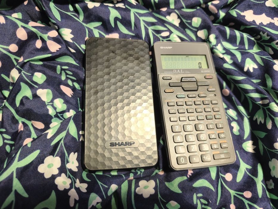 Kalkulator SHARP EL-531TH Zasilanie bateryjne, 9 pamięci Szary