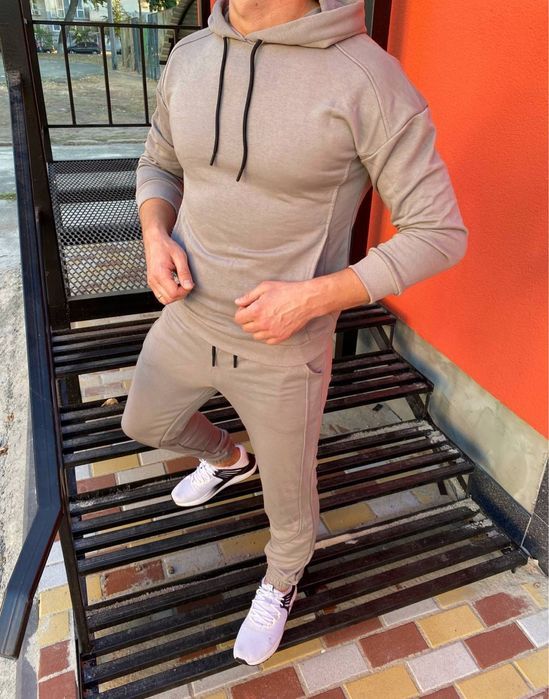 Демісезонний спортивний чоловічий костюм Pride