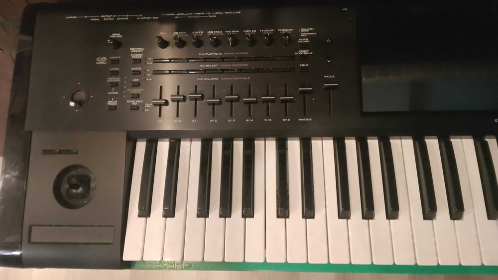 Sataranaコルグ　クロノス　KORG KRONOS 61 ジャンク KORG KRONOS2 61 (中古)