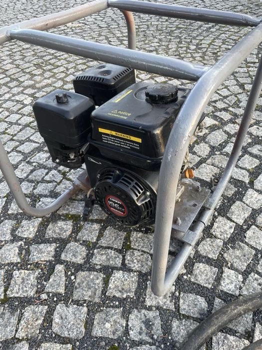 Silnik Spalinowy gx 160 Honda  Wibrator do betonu