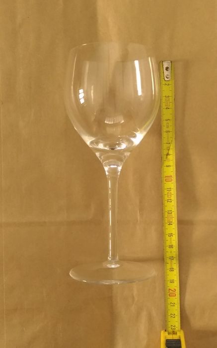 Conj. 4 Copos Vinho
