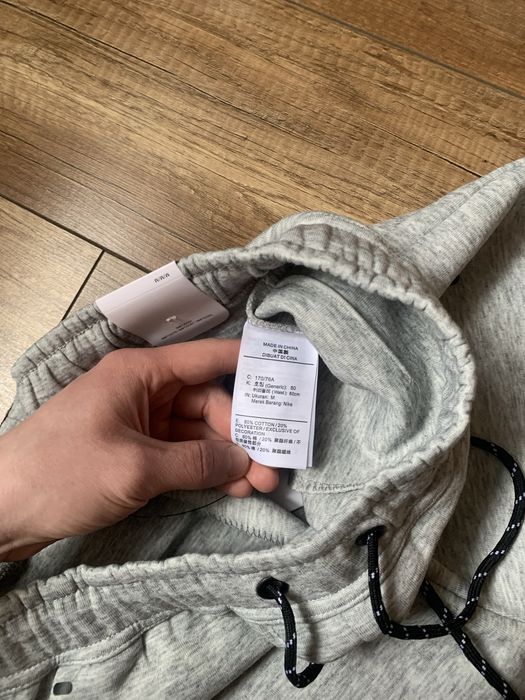 Шорти Nike Tech Fleece