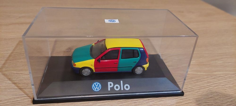 Model 1:43 Volkswagen Vw Polo Harlekin