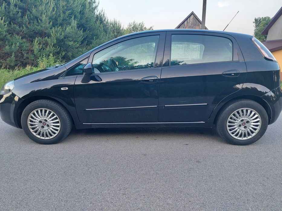 1.2 benzynka * 2 kpl kół * klima