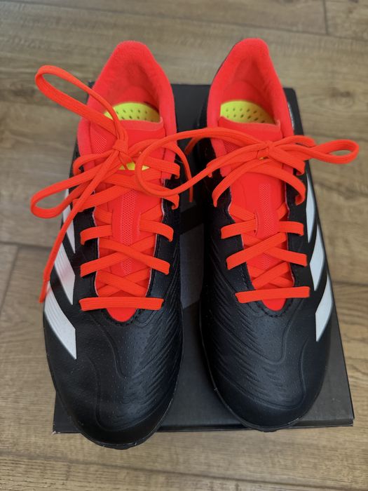 Бутси дитячі Adidas 36 розмір (оригінал)