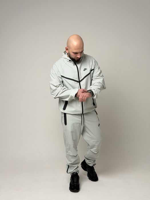 ОРИГІНАЛ‼️Костюм Nike Tech Woven light grey