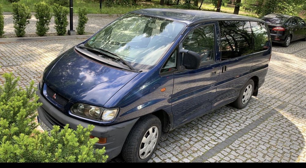 Mitsubishi Space Gear 2,0 benzyna