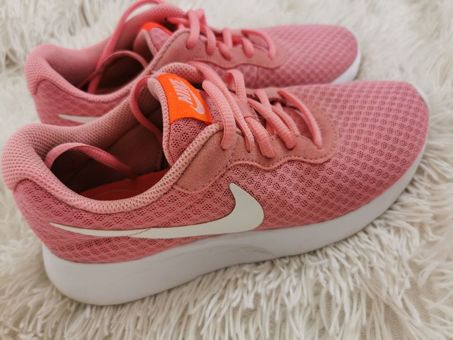 Adidasy Nike Tunjun różowe r. 35,5