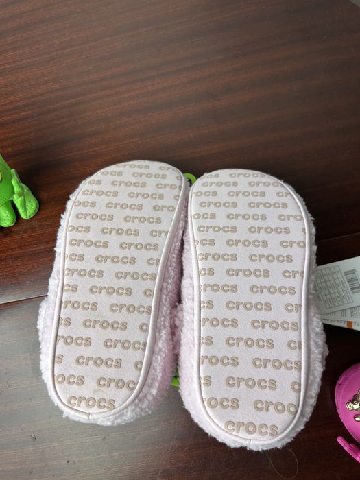 Crocs Classic Cozzzy Sliper