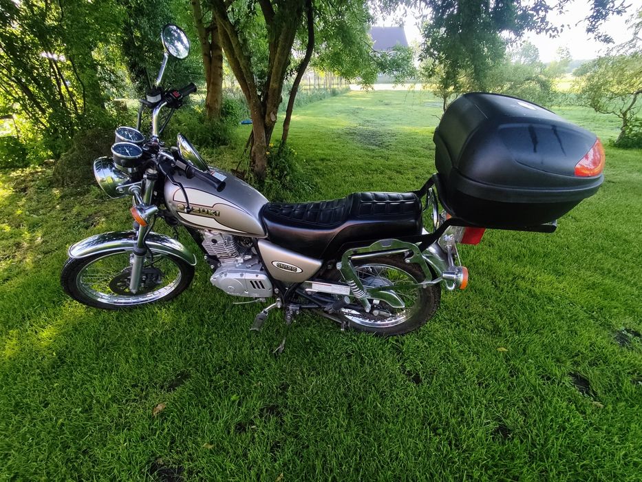 Suzuki GN 125 Motocykl