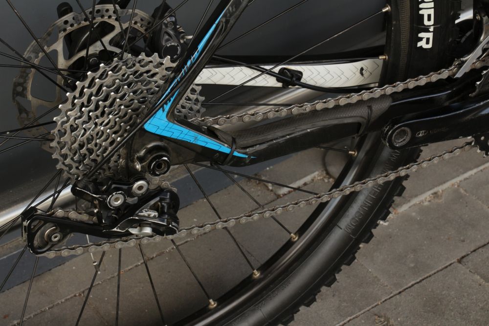 Велосипед гірський Merida Big.Seven CF XT EDITION CARBON
