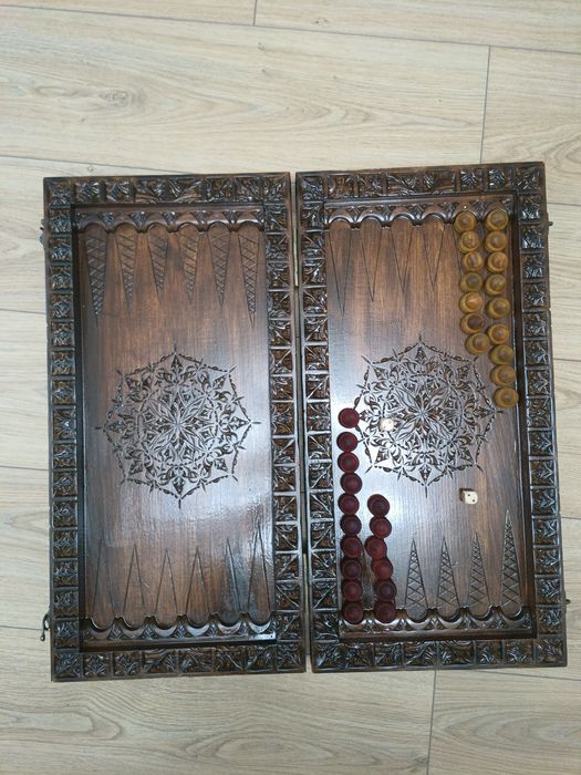 Нарди ручної роботи