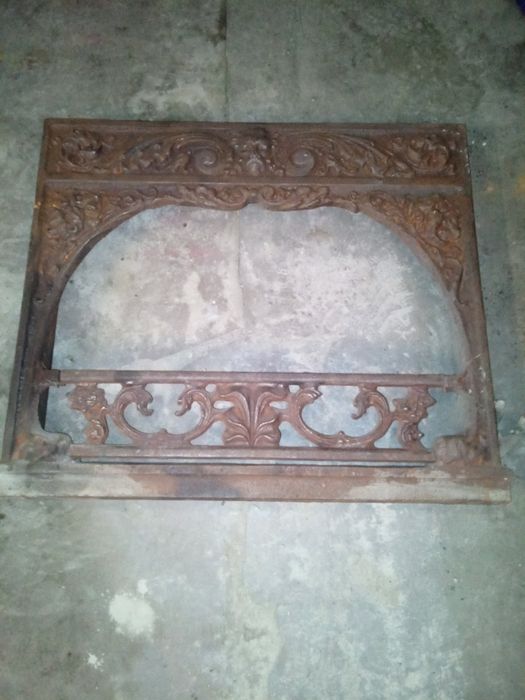 Продам чугуні решітки для камін