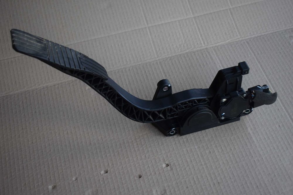 pedał potencjometr gazu CHEVROLET CAPTIVA 2.0 CDTI 08r. 96625893