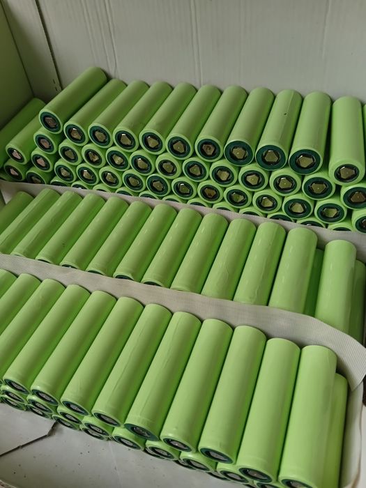 Акумулятори  1865 Батареї Tesla