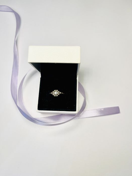 Pierścionek z brylantami, Rek-Pol