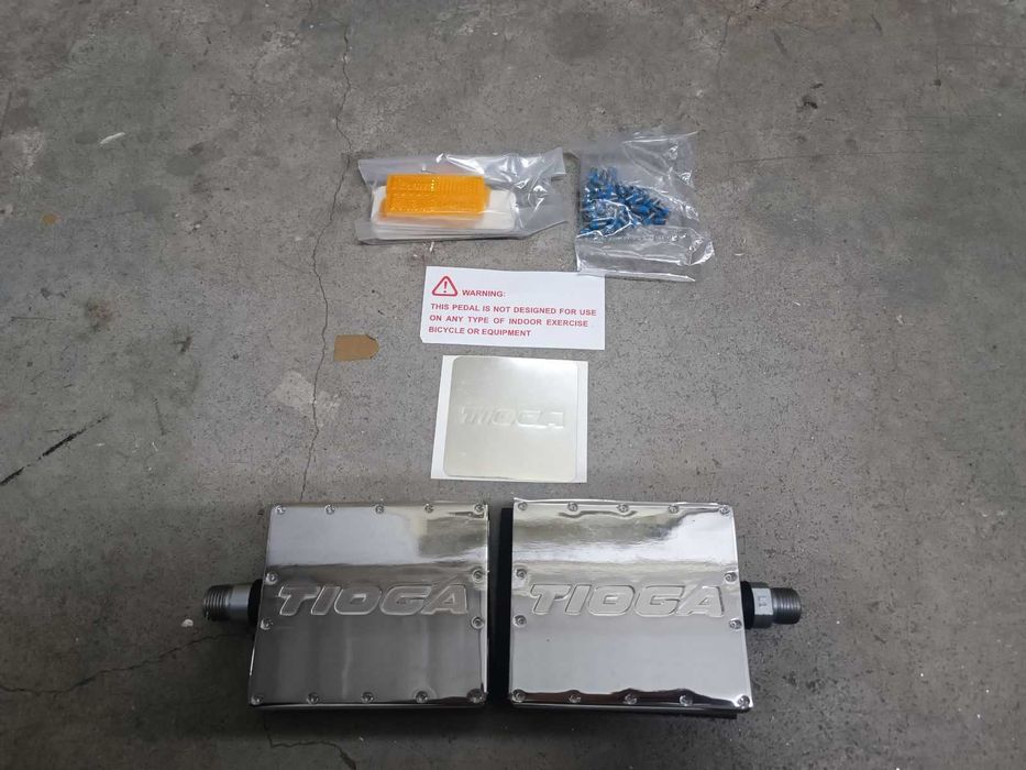 Pedais Tioga Monoblock - novos - rosca 9/16 - 120 euros