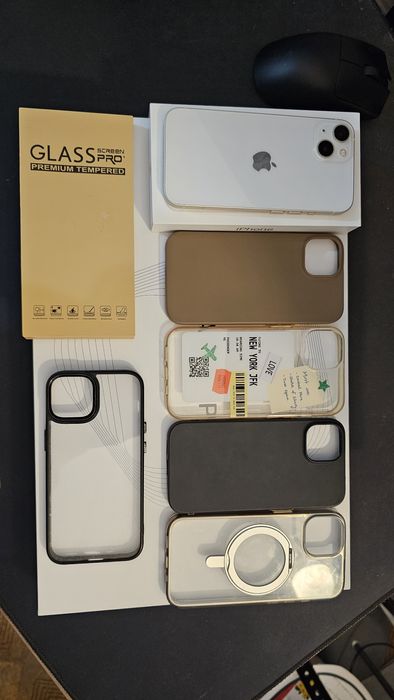 iPhone 13 128GB Starlight