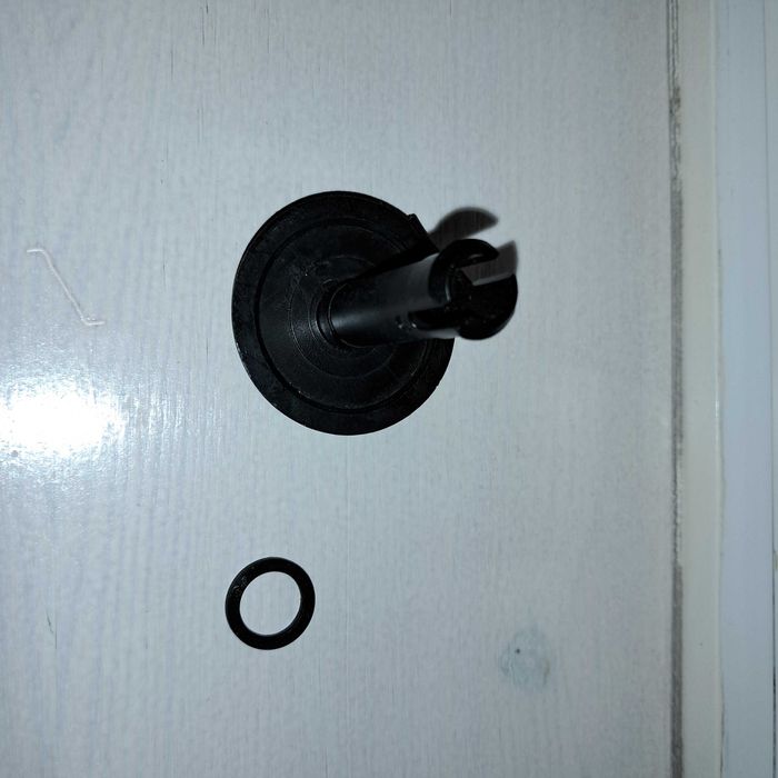 Tulejka do wózka Emmaljunga Classic.