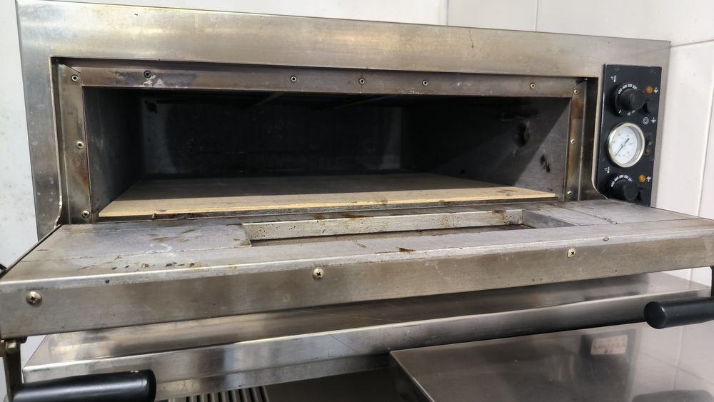 Продам пицца печь