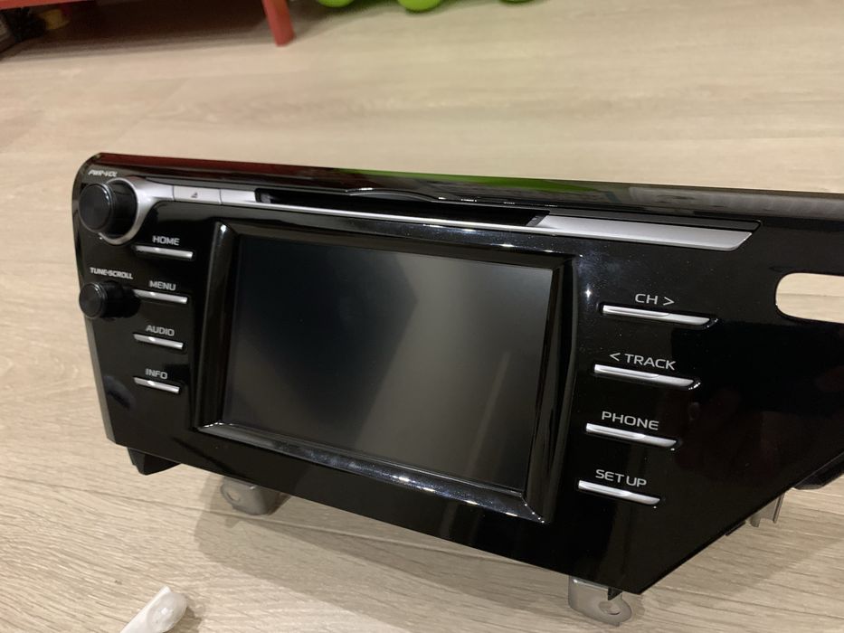 Автомагнітола CAMRY 70 + камера