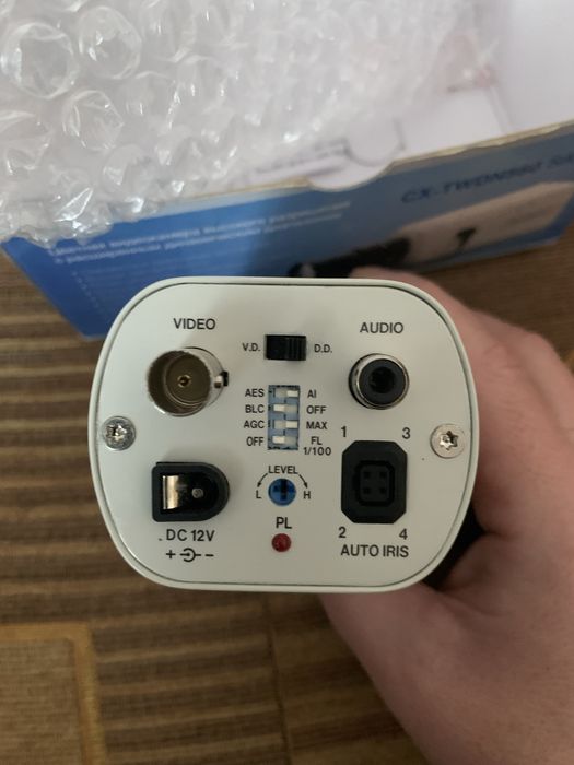 Камера аналогова