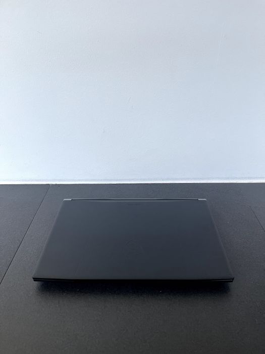 Laptop MSI Katana 17 – i7, RTX 4060, 64 GB RAM, SSD 1 TB, 144 Hz