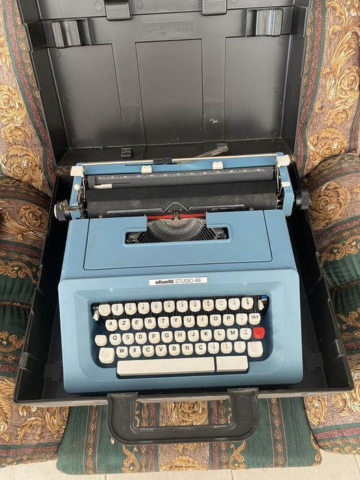Olivetti Studio 46 Azul Impecável