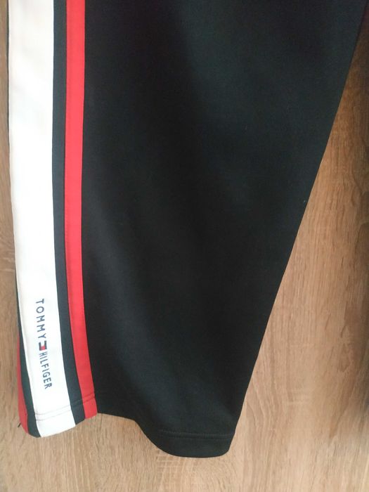 Spodnie Tommy Hilfiger