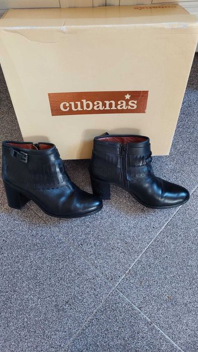 Botins Cubanas tamanho 37