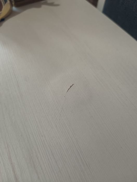 Stół rozkładany bez krzeseł