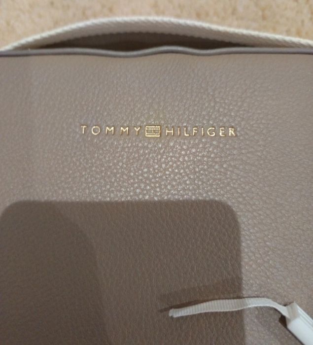 Mala castanha Tommy Hilfiger