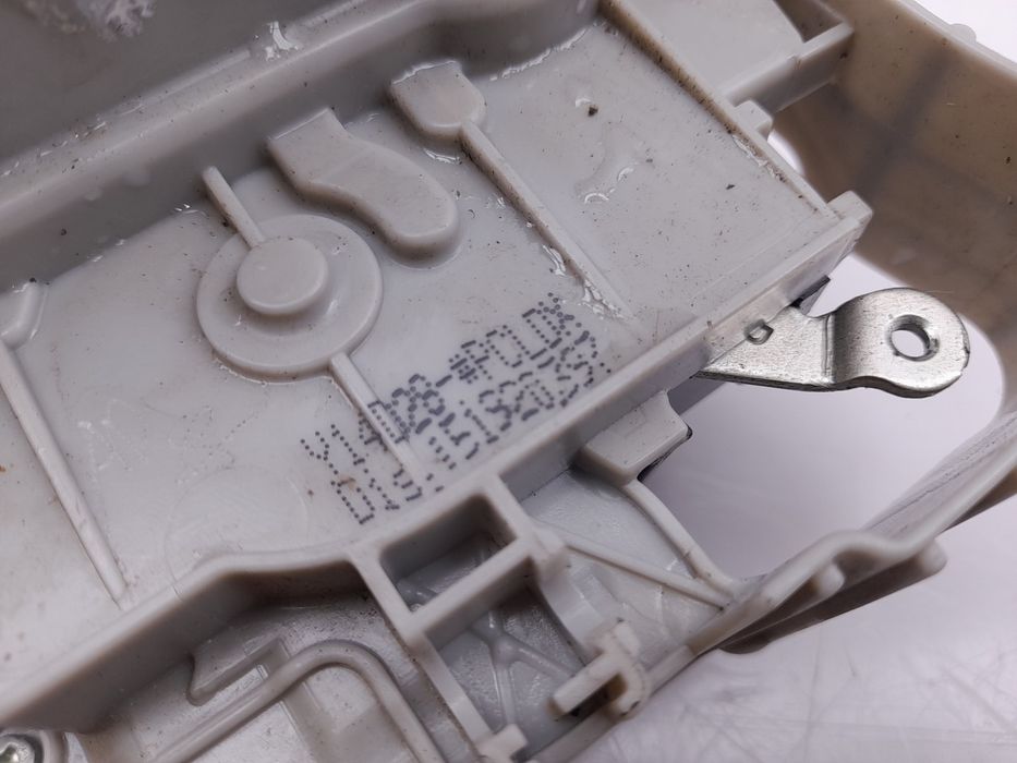 Fechadura / fecho porta trás direito LANCIA Delta III (844_)