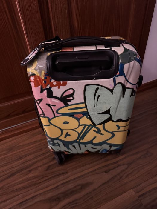 Mala de viagem da parfois (cap 35kg)