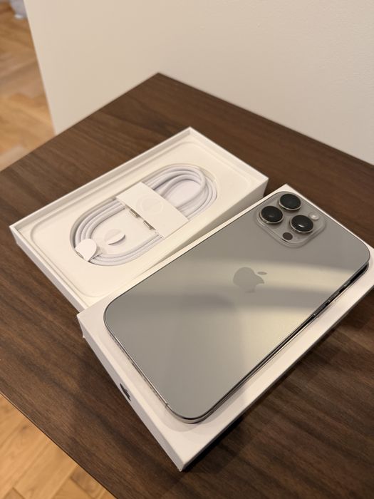 iPhone 16 pro max