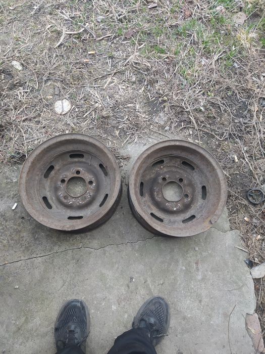 Диски колесные Москвич