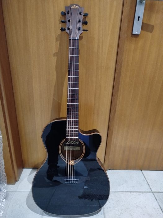 Guitarra LAG Auditorium 118 ASCE-BLK