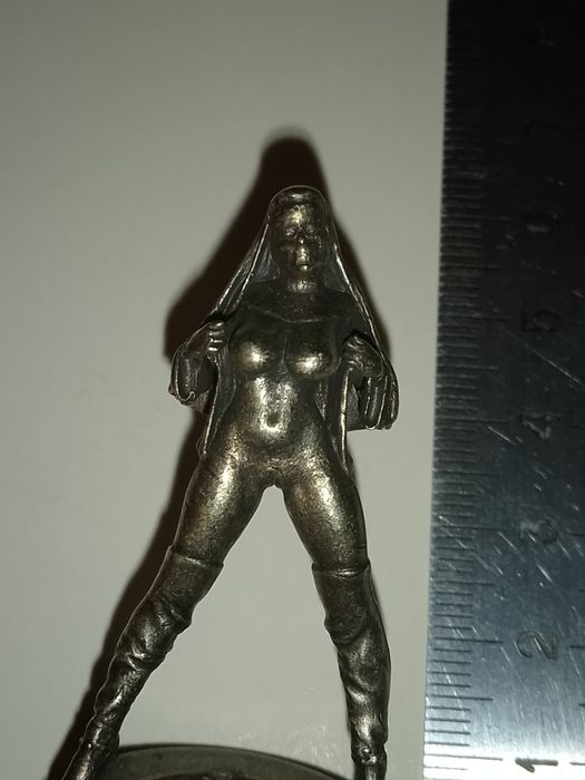 Монашка черниця еротика ню 18+