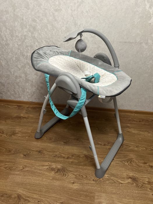 Стільчик для годування 2 в 1