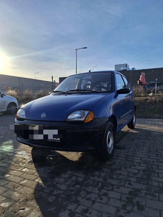 Tani Wynajem samochodów / wypożyczalnia samochodów używanych