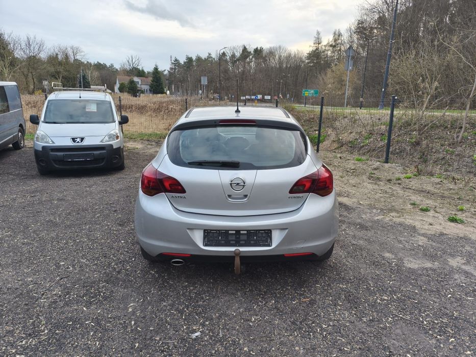 Opel Astra J 1.4 turbo 140km*Alu*klima*skóra*
