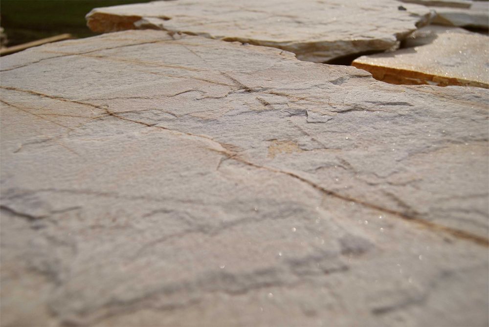 Kamień naturalny biały kremowy waniliowy