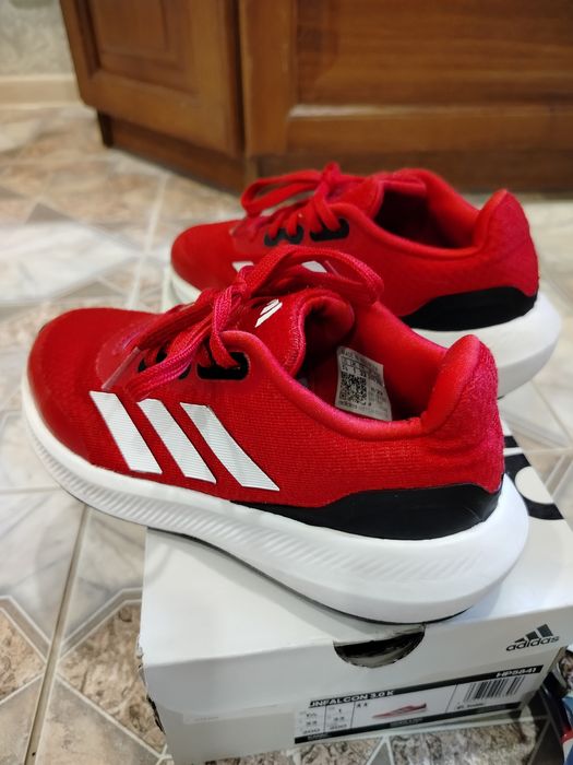 Кроссовки Adidas 33 р 21,5 см лето фирменные сетка лёгкие как новые